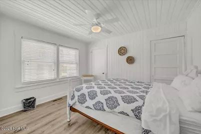 715 Carolina Beach Avenue N, Carolina Beach, NC 28428 - Photo 13