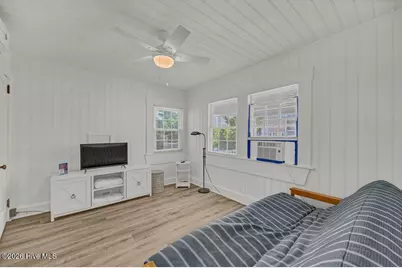 715 Carolina Beach Avenue N, Carolina Beach, NC 28428 - Photo 31