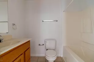 206 Marion Ct, Jacksonville, NC 28546 - Photo 9