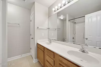 404 Springwood Drive, Jacksonville, NC 28546 - Photo 19