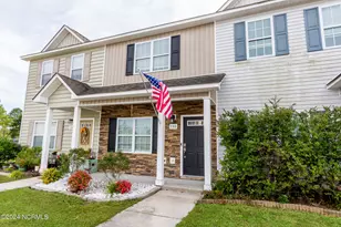 530 Oyster Rock Ln, Sneads Ferry, NC 28460 - Photo 1