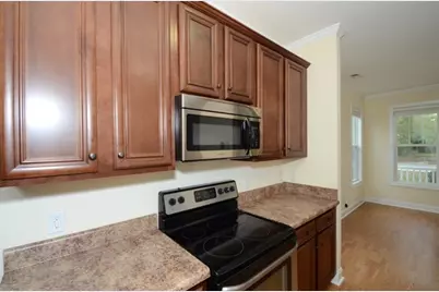 106 Thompson Street, Jacksonville, NC 28540 - Photo 15