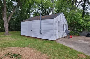 329 E 11th St, Washington, NC 27889 - Photo 5