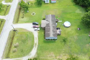 662 Straits Rd, Gloucester, NC 28528 - Photo 9