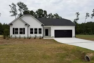 306 Grand Oaks Dr, Goldsboro, NC 27530 - Photo 1