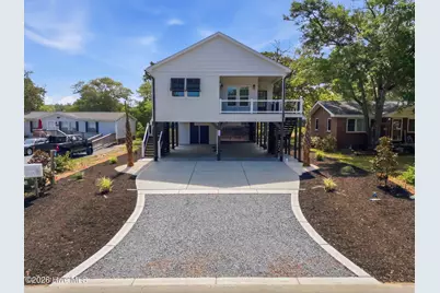 112 NE 65th Street, Oak Island, NC 28465 - Photo 3