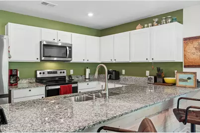 2642 Provence Drive SE, Bolivia, NC 28422 - Photo 9
