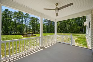 403 Pointe Vista Dr, Elizabeth City, NC 27909 - Photo 35