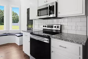 2547 Autumn Ridge Ln, Greenville, NC 27834 - Photo 15