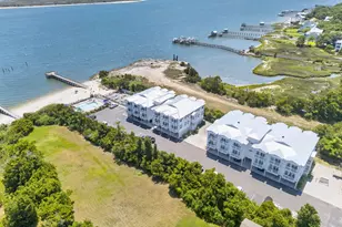 702 E Moore St, Southport, NC 28461 - Photo 31