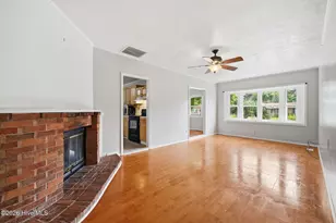 104 Princeton Dr, Jacksonville, NC 28546 - Photo 7