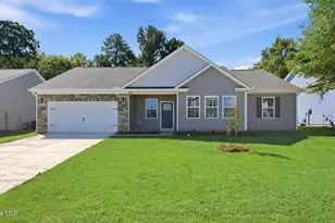 262 Lake Tyler Dr, New Bern, NC 28560 - Photo 1