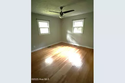 510 W Rhode Island Avenue, Southern Pines, NC 28387 - Photo 9