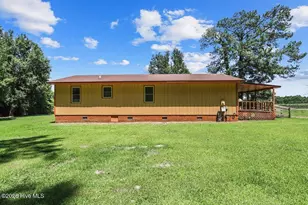 226 Carrolls Rd, Warsaw, NC 28398 - Photo 5