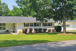 301 Graham St, Clinton, NC 28328 - Photo 1