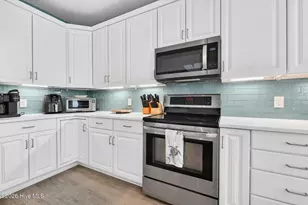 253 E 1st St, Ocean Isle Beach, NC 28469 - Photo 23