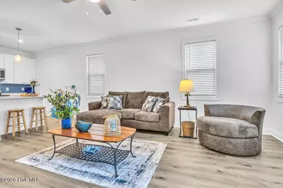 211 NE 78th Street, Oak Island, NC 28465 - Photo 5