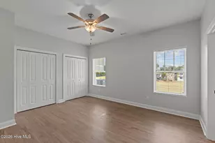 400 Lighthouse Ln, Cedar Point, NC 28584 - Photo 9
