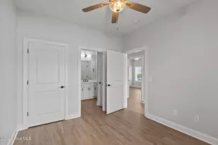 400 Lighthouse Ln, Cedar Point, NC 28584 - Photo 3