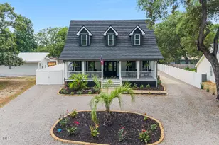 427 Womble St, Oak Island, NC 28465 - Photo 5
