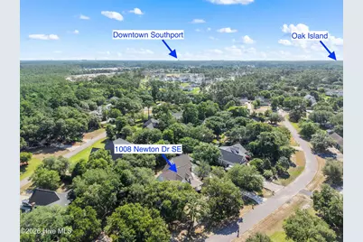 1008 Newton Drive SE, Southport, NC 28461 - Photo 3