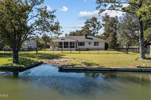180 Wallace Rd, Beaufort, NC 28516 - Photo 11