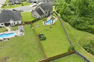 302 Seaglass Ct, Swansboro, NC 28584 - Photo 5