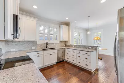 1656 Butterfly Knot Drive SW, Ocean Isle Beach, NC 28469 - Photo 9