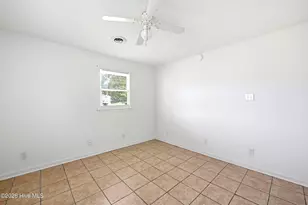 313 W Lewis St, Whiteville, NC 28472 - Photo 19