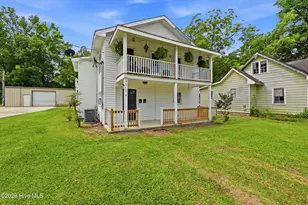 313 W Lewis St, Whiteville, NC 28472 - Photo 3