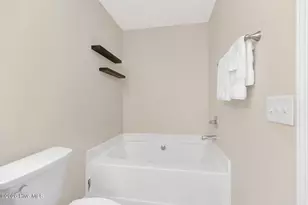 315 Sandhills Cir, Pinehurst, NC 28374 - Photo 13