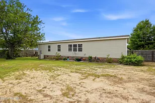 176 Zonnie Ln, Hampstead, NC 28443 - Photo 27