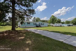 122 Woodbrook Dr, Piney Green, NC 28544 - Photo 1