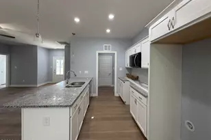 72 Hagood St, Smithfield, NC 27577 - Photo 9