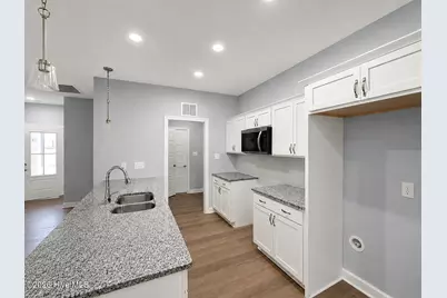 72 Hagood Street, Smithfield, NC 27577 - Photo 5