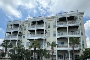 103 Charlotte Ave, Carolina Beach, NC 28428 - Photo 1