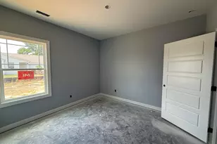 73 Hagood St, Smithfield, NC 27577 - Photo 7
