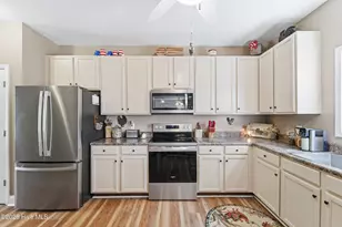 121 Navy Blue Dr, Jacksonville, NC 28540 - Photo 35