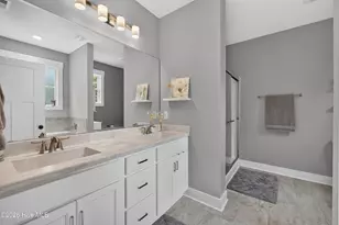 203 E Frampton Ct, Hampstead, NC 28443 - Photo 17