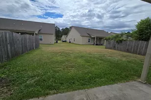 3404 Ellsworth Dr, Greenville, NC 27834 - Photo 15