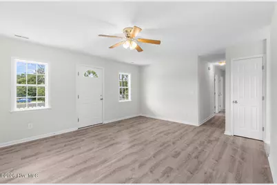 25 Crown Point Road, Hubert, NC 28539 - Photo 5