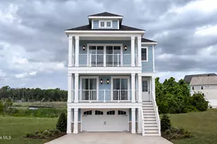 102 Marshland Cir, Newport, NC 28570 - Photo 3