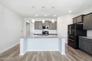 101 York Ln, Hampstead, NC 28443 - Photo 11