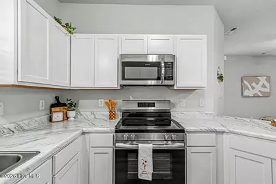 239 Shallowbag Bay Lane, Jacksonville, NC 28546 - Photo 13
