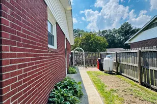 820 Cedar Point Cir, Elizabeth City, NC 27909 - Photo 25