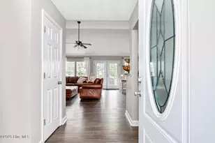 107 Chickadee St, Moyock, NC 27958 - Photo 5