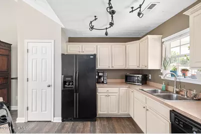 107 Chickadee Street, Moyock, NC 27958 - Photo 17