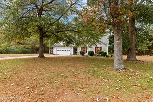 206 Chokecherry S, Richlands, NC 28574 - Photo 3