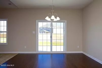 808 Solomon Drive, Jacksonville, NC 28546 - Photo 7
