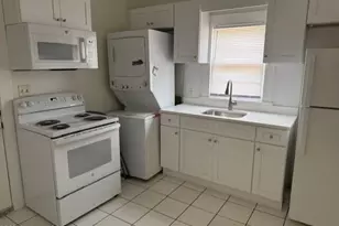 208 S 9th St, Wilmington, NC 28401 - Photo 7